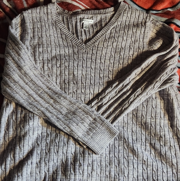 Women's Croft&Barrow Purple Sweater - Picture 4 of 5